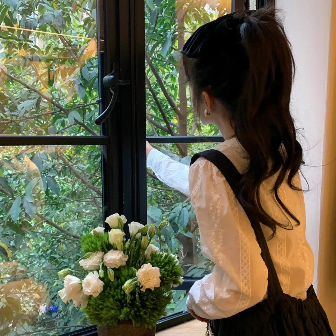 今天冲瞎蜜